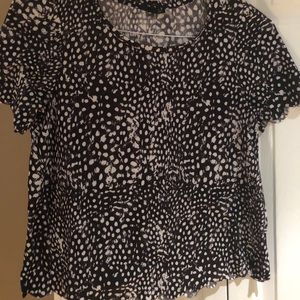 Monochrome Feather Top (Fits like 2-4)